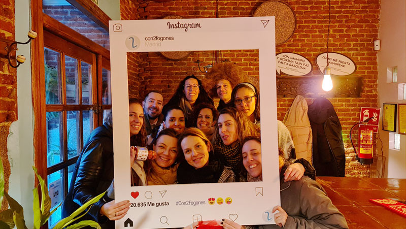 Organizar una cena de empresa en Madrid centro sin morir en el intento