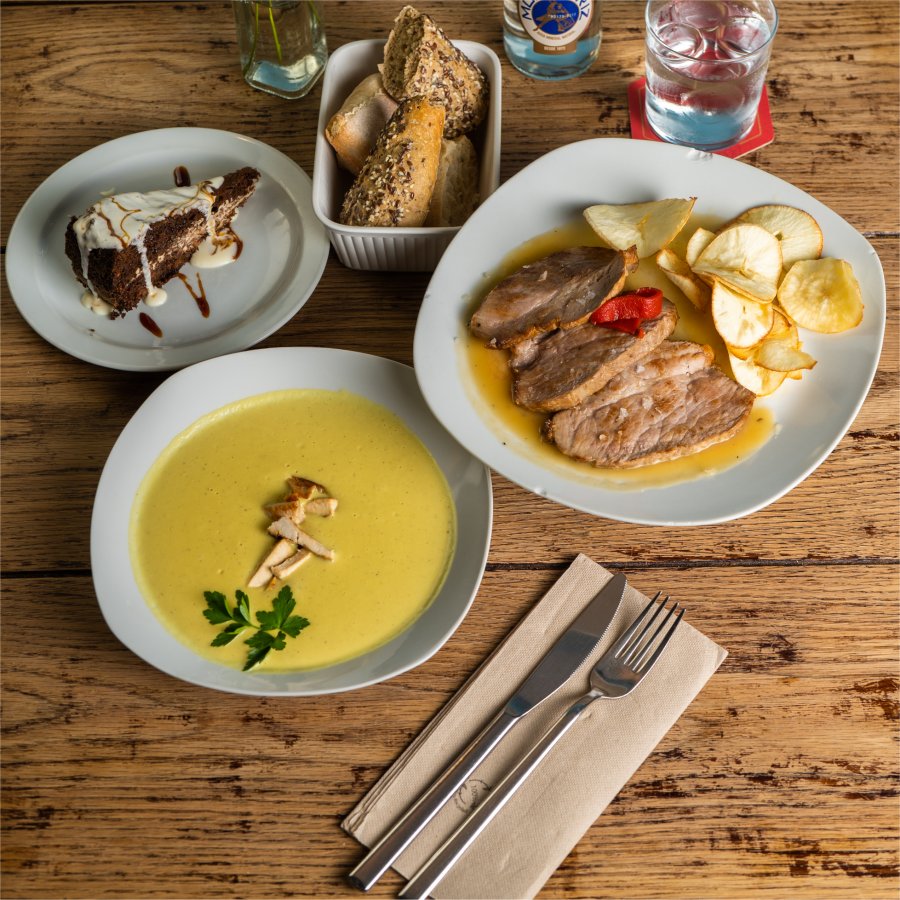 Menú del día de Con 2 Fogones